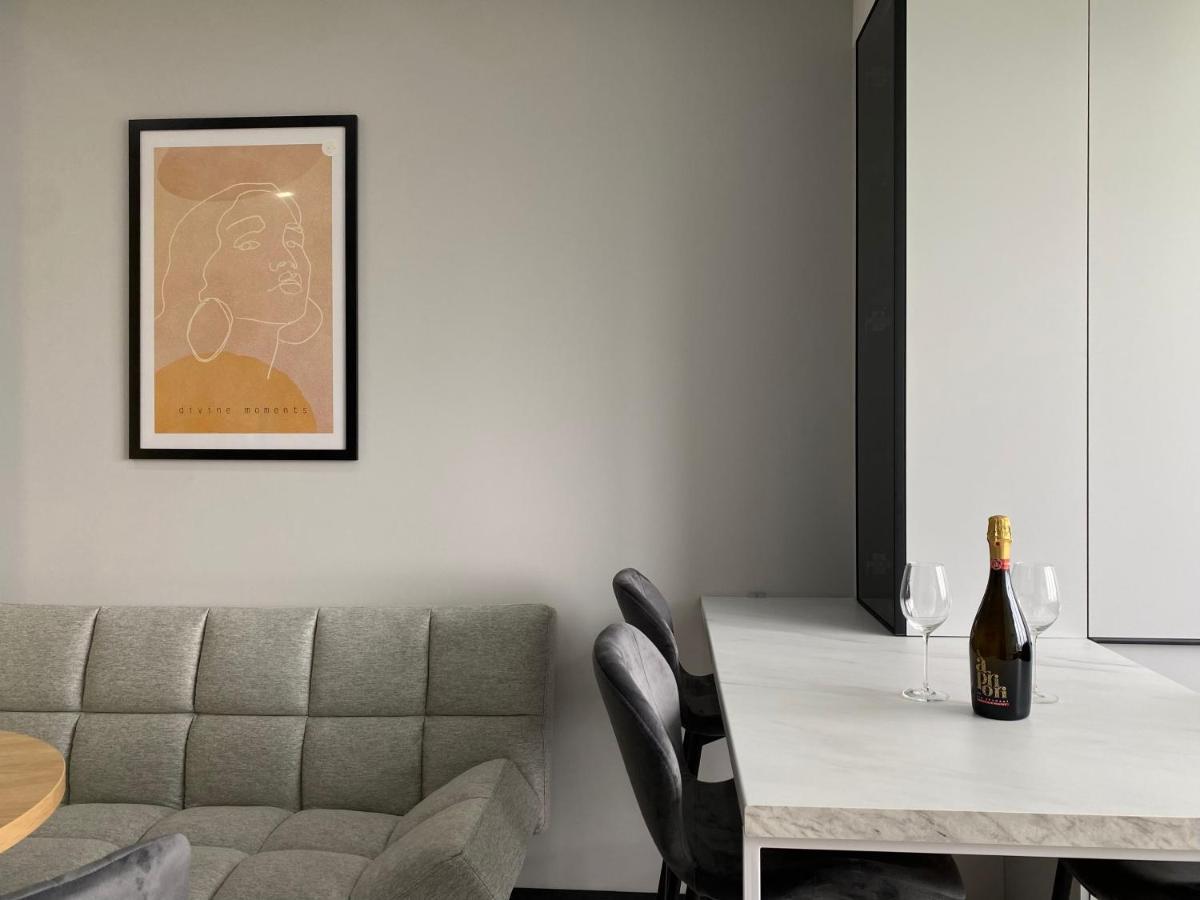 Minimalist Style Apartment With Best Location Chişinău Eksteriør billede