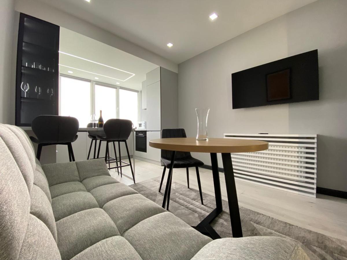 Minimalist Style Apartment With Best Location Chişinău Eksteriør billede